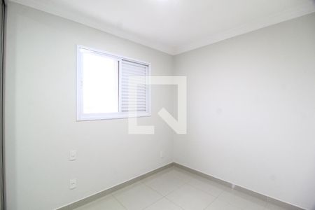 Quarto 2 de apartamento para alugar com 3 quartos, 117m² em Jardim Botânico, Uberlândia