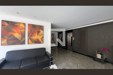 Apartamento à venda com 40m², 1 quarto e 1 vagaHall de entrada