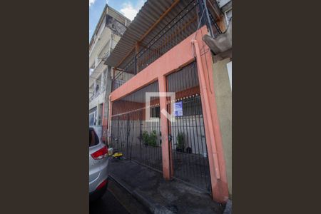 Casa para alugar com 72m², 2 quartos e sem vagaFachada 