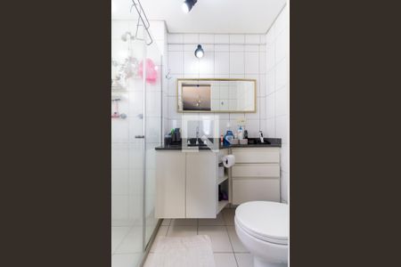 Apartamento para alugar com 78m², 2 quartos e 2 vagas Apartamento para alugar com 78m², 2 quartos e 2 vagasBanheiro da Suíte