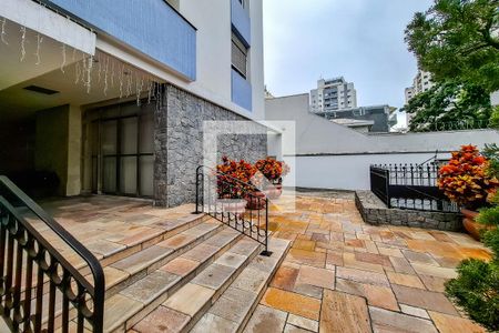 Apartamento à venda com 136m², 3 quartos e 2 vagasFachada