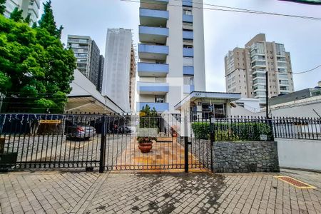 Apartamento à venda com 136m², 3 quartos e 2 vagasFachada