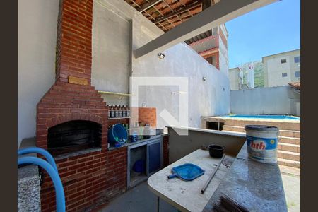 Casa à venda com 533m², 2 quartos e 5 vagas Casa à venda com 533m², 2 quartos e 5 vagasÁrea Externa