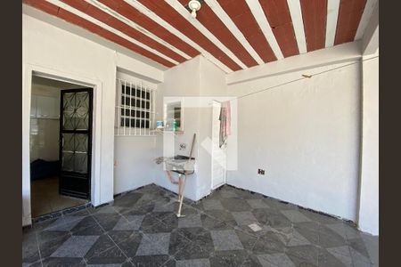 Casa à venda com 533m², 2 quartos e 5 vagas Casa à venda com 533m², 2 quartos e 5 vagasÁrea de Serviço