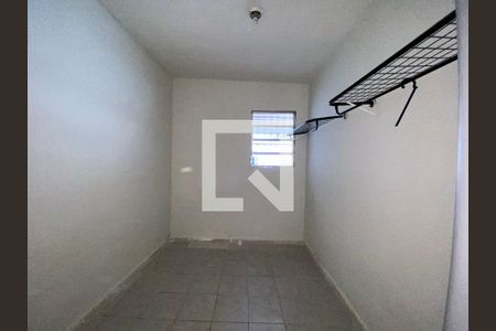 Casa à venda com 533m², 2 quartos e 5 vagas Casa à venda com 533m², 2 quartos e 5 vagasQuarto 2