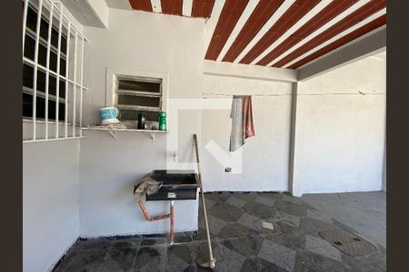 Casa à venda com 533m², 2 quartos e 5 vagas Casa à venda com 533m², 2 quartos e 5 vagasÁrea de Serviço