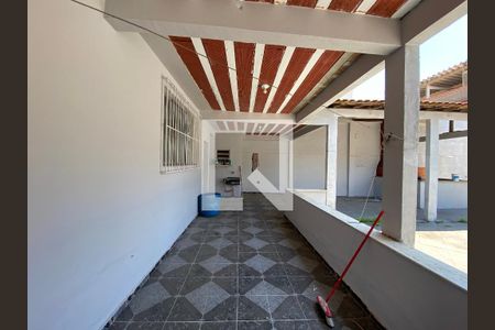 Casa à venda com 533m², 2 quartos e 5 vagas Casa à venda com 533m², 2 quartos e 5 vagasÁrea Externa