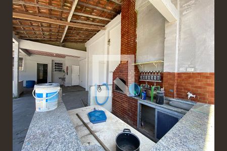 Casa à venda com 533m², 2 quartos e 5 vagas Casa à venda com 533m², 2 quartos e 5 vagasÁrea Externa