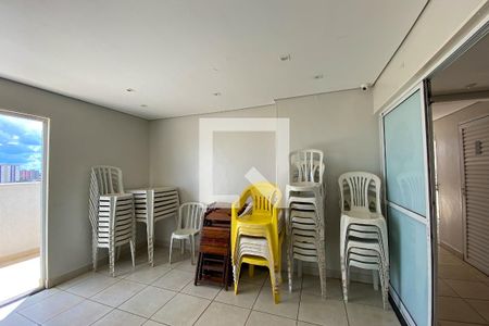 Apartamento para alugar com 34m², 1 quarto e 1 vaga Apartamento para alugar com 34m², 1 quarto e 1 vagaÁrea comum - Salão de festas