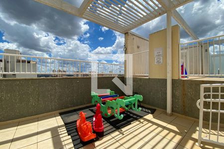 Apartamento para alugar com 34m², 1 quarto e 1 vaga Apartamento para alugar com 34m², 1 quarto e 1 vagaÁrea comum - Playground