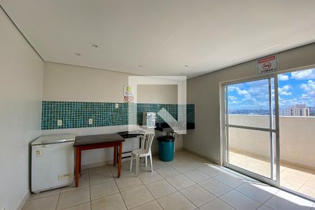 Apartamento para alugar com 34m², 1 quarto e 1 vaga Apartamento para alugar com 34m², 1 quarto e 1 vagaÁrea comum - Salão de festas