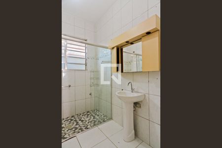 Casa à venda com 300m², 5 quartos e 5 vagas Casa à venda com 300m², 5 quartos e 5 vagasBanheiro