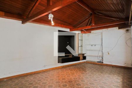 Casa à venda com 300m², 5 quartos e 5 vagas Casa à venda com 300m², 5 quartos e 5 vagasSalão