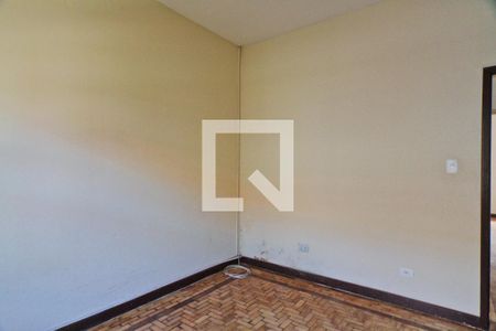 Casa à venda com 300m², 5 quartos e 5 vagas Casa à venda com 300m², 5 quartos e 5 vagasQuarto 4