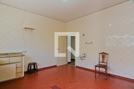 Casa à venda com 300m², 5 quartos e 5 vagas Casa à venda com 300m², 5 quartos e 5 vagasCozinha