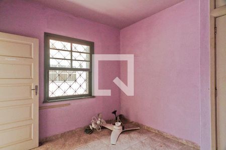 Casa à venda com 300m², 5 quartos e 5 vagas Casa à venda com 300m², 5 quartos e 5 vagasQuarto de Serviço