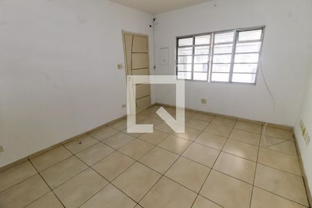 Sala 1 de casa para alugar com 4 quartos, 180m² em Jardim Rubio, São Paulo