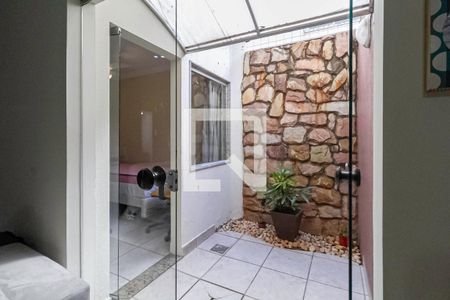 Sala/Jardim de inverno de apartamento à venda com 4 quartos, 157m² em Itapoã, Belo Horizonte