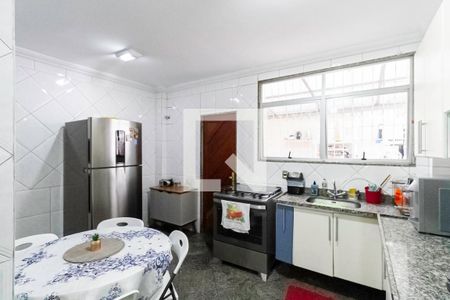 Cozinha de apartamento à venda com 4 quartos, 157m² em Itapoã, Belo Horizonte