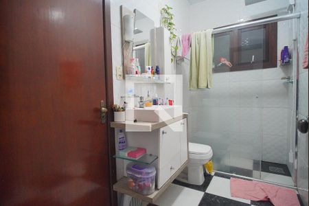 Casa à venda com 218m², 3 quartos e 10 vagas Casa à venda com 218m², 3 quartos e 10 vagasBanheiro da Suíte 2