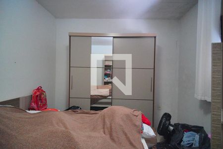 Casa à venda com 218m², 3 quartos e 10 vagas Casa à venda com 218m², 3 quartos e 10 vagasQuarto 1