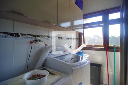 Casa à venda com 218m², 3 quartos e 10 vagas Casa à venda com 218m², 3 quartos e 10 vagasÁrea de Serviço