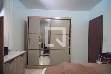 Casa à venda com 218m², 3 quartos e 10 vagas Casa à venda com 218m², 3 quartos e 10 vagasQuarto 1