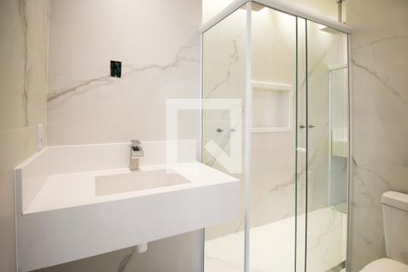 Apartamento à venda com 200m², 2 quartos e 3 vagasBanheiro 2 da Suíte