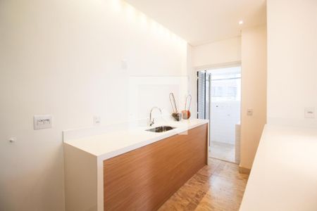 Apartamento à venda com 200m², 2 quartos e 3 vagasCozinha