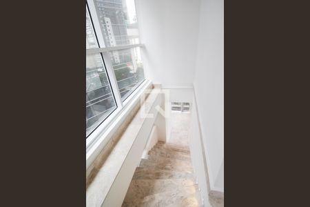 Apartamento à venda com 200m², 2 quartos e 3 vagasCorredor