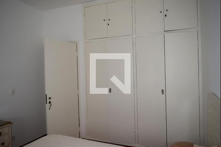 Casa à venda com 300m², 3 quartos e 2 vagasQuarto 2