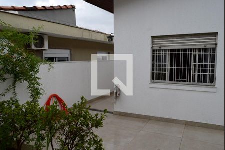 Casa à venda com 300m², 3 quartos e 2 vagasÁrea externa 