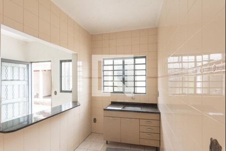 Casa à venda com 134m², 3 quartos e 2 vagas Casa à venda com 134m², 3 quartos e 2 vagasCasa 2- Cozinha