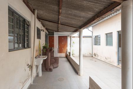 Casa à venda com 134m², 3 quartos e 2 vagas Casa à venda com 134m², 3 quartos e 2 vagasÁrea de Serviço