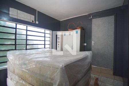 Casa à venda com 230m², 3 quartos e 4 vagas Casa à venda com 230m², 3 quartos e 4 vagasQuarto 3