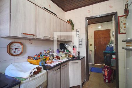 Casa à venda com 230m², 3 quartos e 4 vagas Casa à venda com 230m², 3 quartos e 4 vagasCozinha