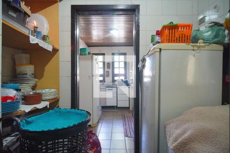 Casa à venda com 230m², 3 quartos e 4 vagas Casa à venda com 230m², 3 quartos e 4 vagasÁrea de Serviço