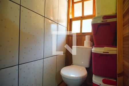 Casa à venda com 230m², 3 quartos e 4 vagas Casa à venda com 230m², 3 quartos e 4 vagasBanheiro da Suíte