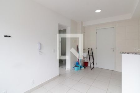 Sala de apartamento para alugar com 2 quartos, 33m² em Jardim Celeste, São Paulo