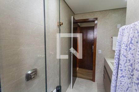 Apartamento à venda com 100m², 3 quartos e 2 vagas Apartamento à venda com 100m², 3 quartos e 2 vagasBanheiro Social