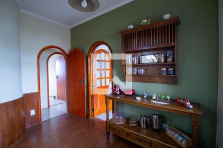 Apartamento para alugar com 168m², 3 quartos e 2 vagas Apartamento para alugar com 168m², 3 quartos e 2 vagasHall