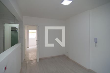 Apartamento à venda com 44m², 1 quarto e sem vaga Apartamento à venda com 44m², 1 quarto e sem vagaSala
