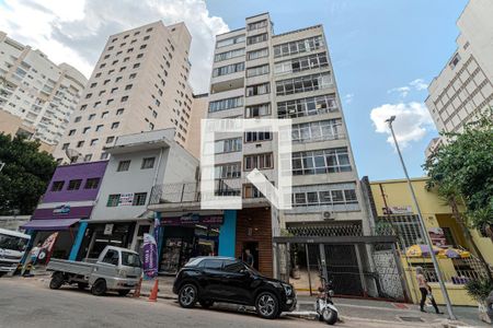 Apartamento à venda com 44m², 1 quarto e sem vaga Apartamento à venda com 44m², 1 quarto e sem vagaFachada