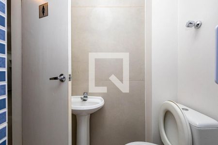 Apartamento à venda com 86m², 4 quartos e sem vagaBanheiro