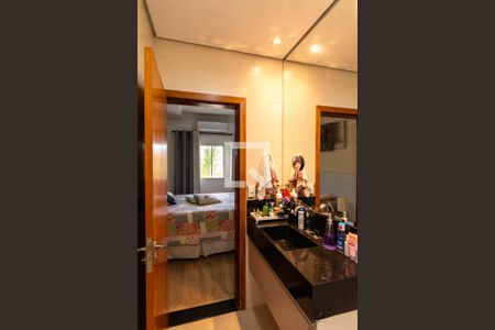 Casa à venda com 320m², 3 quartos e 1 vagaBanheiro da Suíte