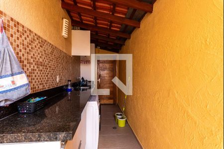 Casa à venda com 320m², 3 quartos e 1 vagaÁrea de Serviço