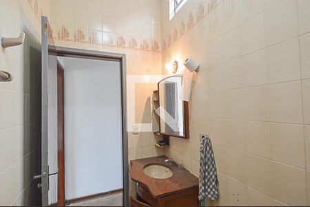 Casa à venda com 160m², 2 quartos e 1 vagaBanheiro
