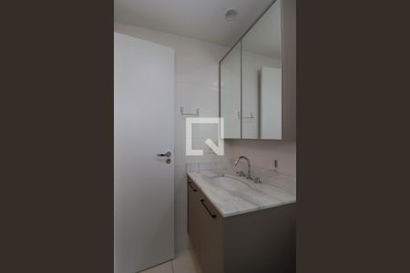 Apartamento à venda com 145m², 3 quartos e 2 vagasBanheiro da Suíte 2