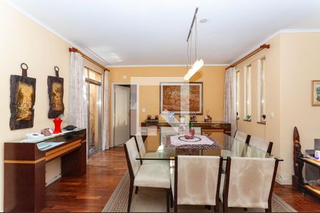 Sala de casa à venda com 3 quartos, 333m² em Bela Aliança, São Paulo