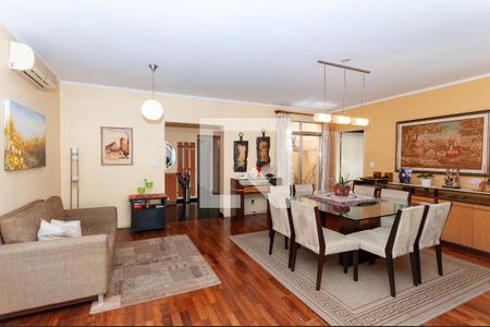 Sala de casa à venda com 3 quartos, 333m² em Bela Aliança, São Paulo